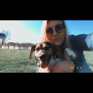 Meet your Posher, Ashley